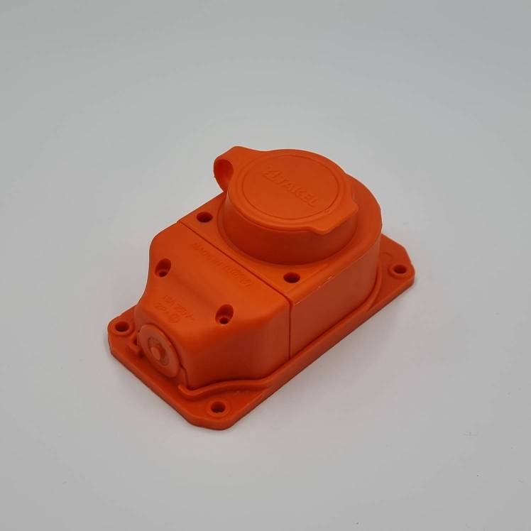 Розетка каучуковая RSO оранжевая 2Р+РЕ IP44 TAKEL